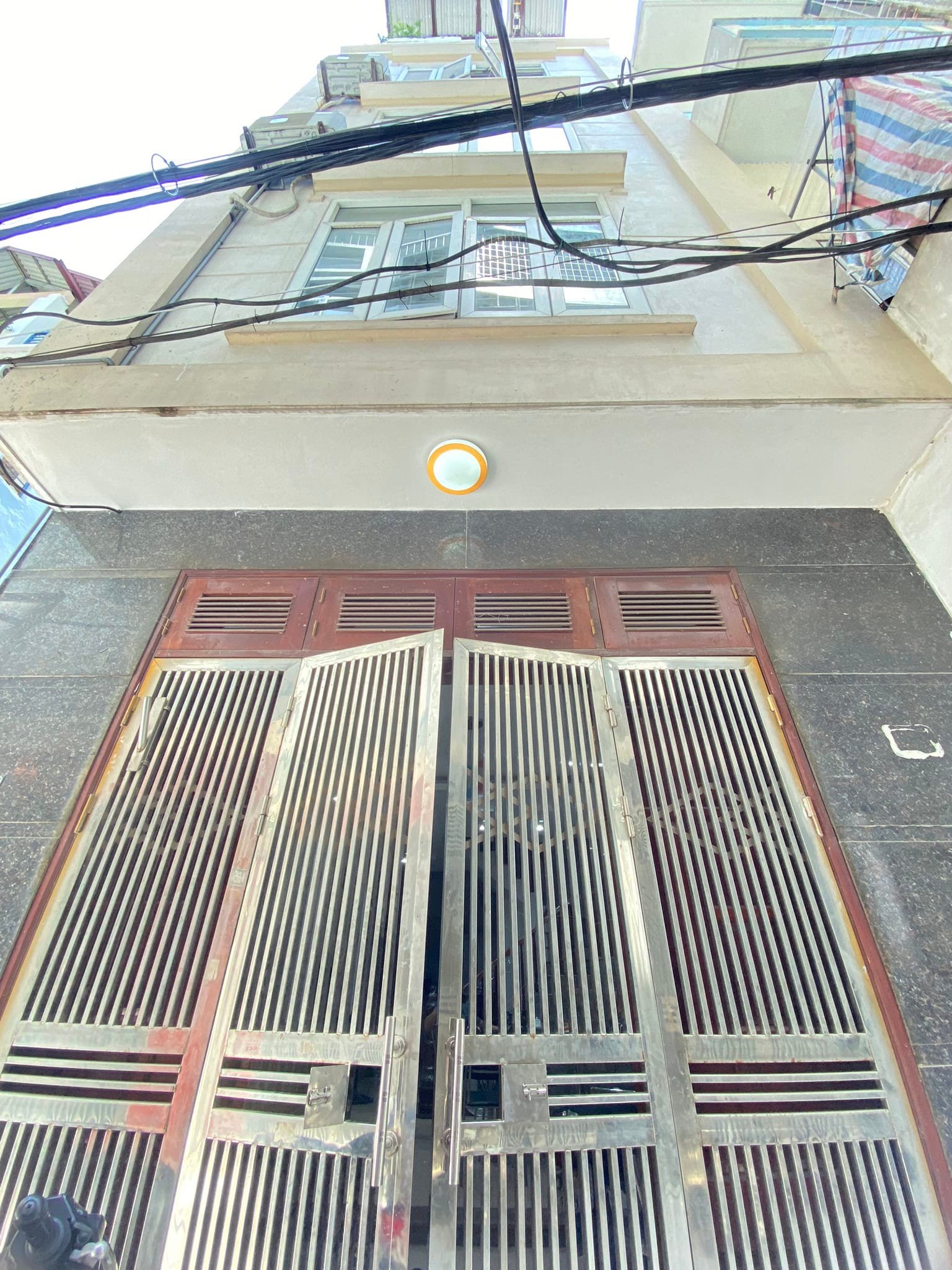 Bấn gấp nhà Vũ Tông Phan,Thanh Xuân,55m2,5 tầng,mặt tiền 4.2m, ngõ ô tô thông,kinh doanh