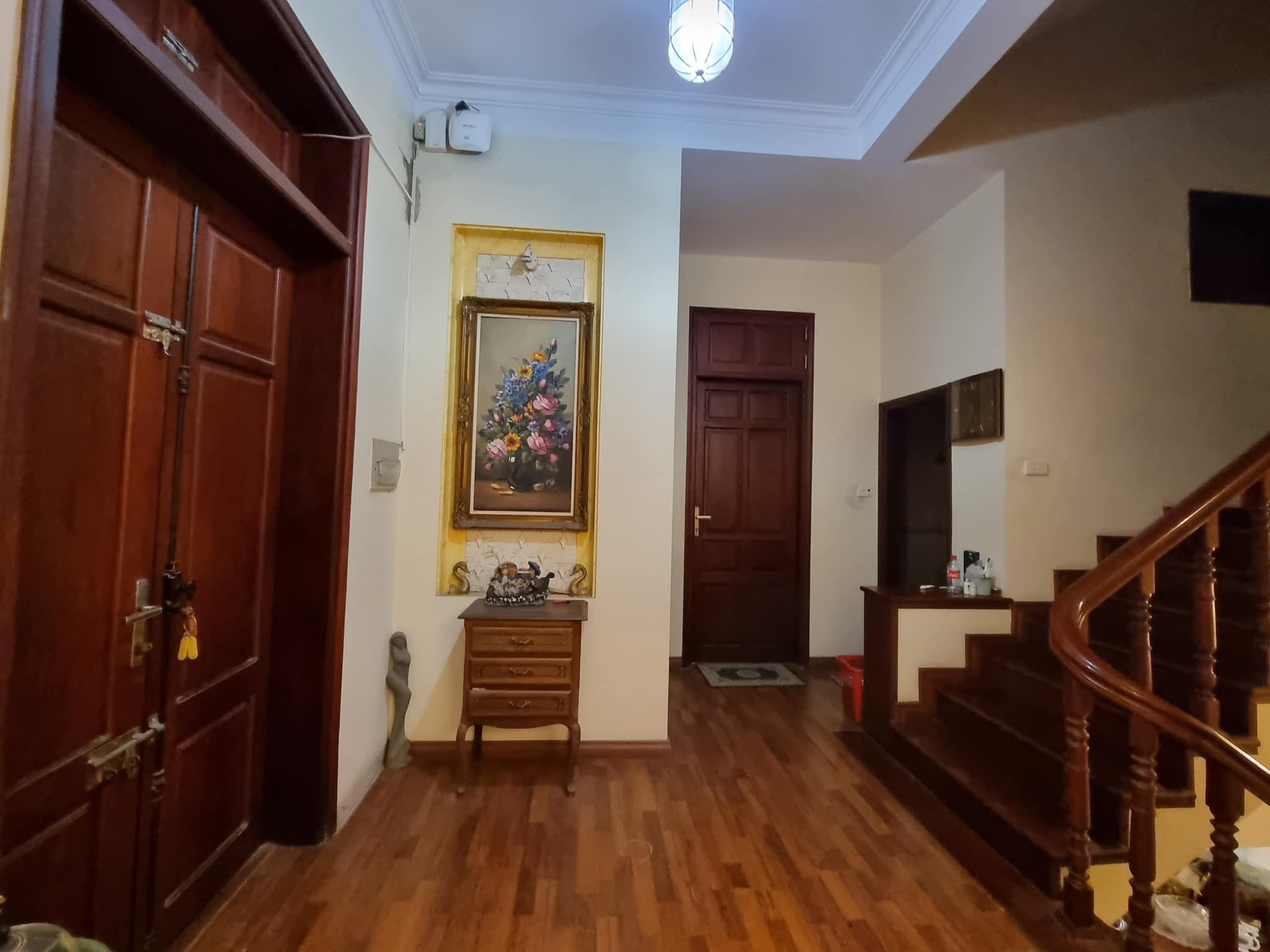 Nhà mới Phạm Văn Đồng 45m2, 5T thang máy giá 4,8 tỷ gần ôtô tránh