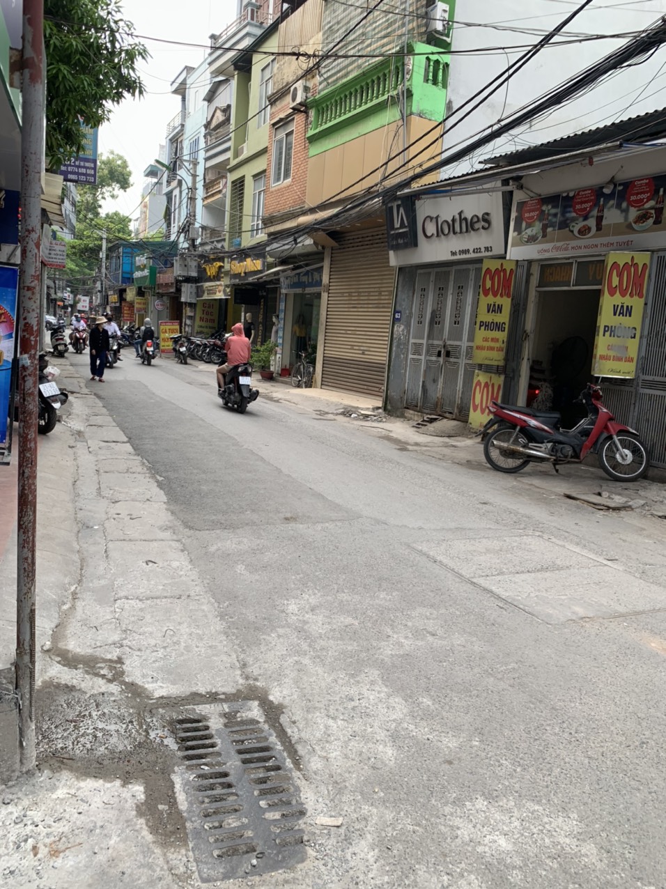 BÁN NHÀ LÔ GÓC Ở MỄ TRÌ , NAM TỪ LIÊM DT:85M, MT:9M CÓ 14.2TỶ.