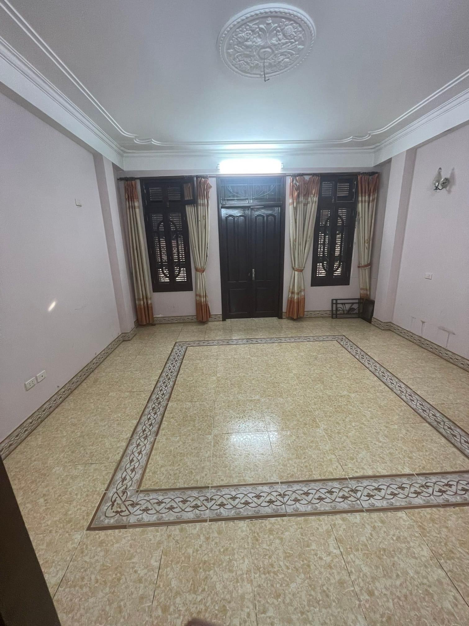 Bán nhà Trần Kim Xuyến, Cầu Giấy, 65m2, 5Tầng