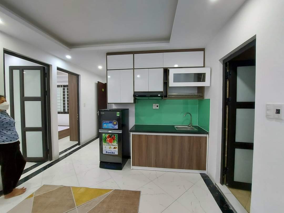 BÁN CĂN HỘ DỊCH VỤ, Q. HOÀNG MAI - 176M2 - 8 TẦNG - VỚI 30 PHÒNG KHÉP KÍN