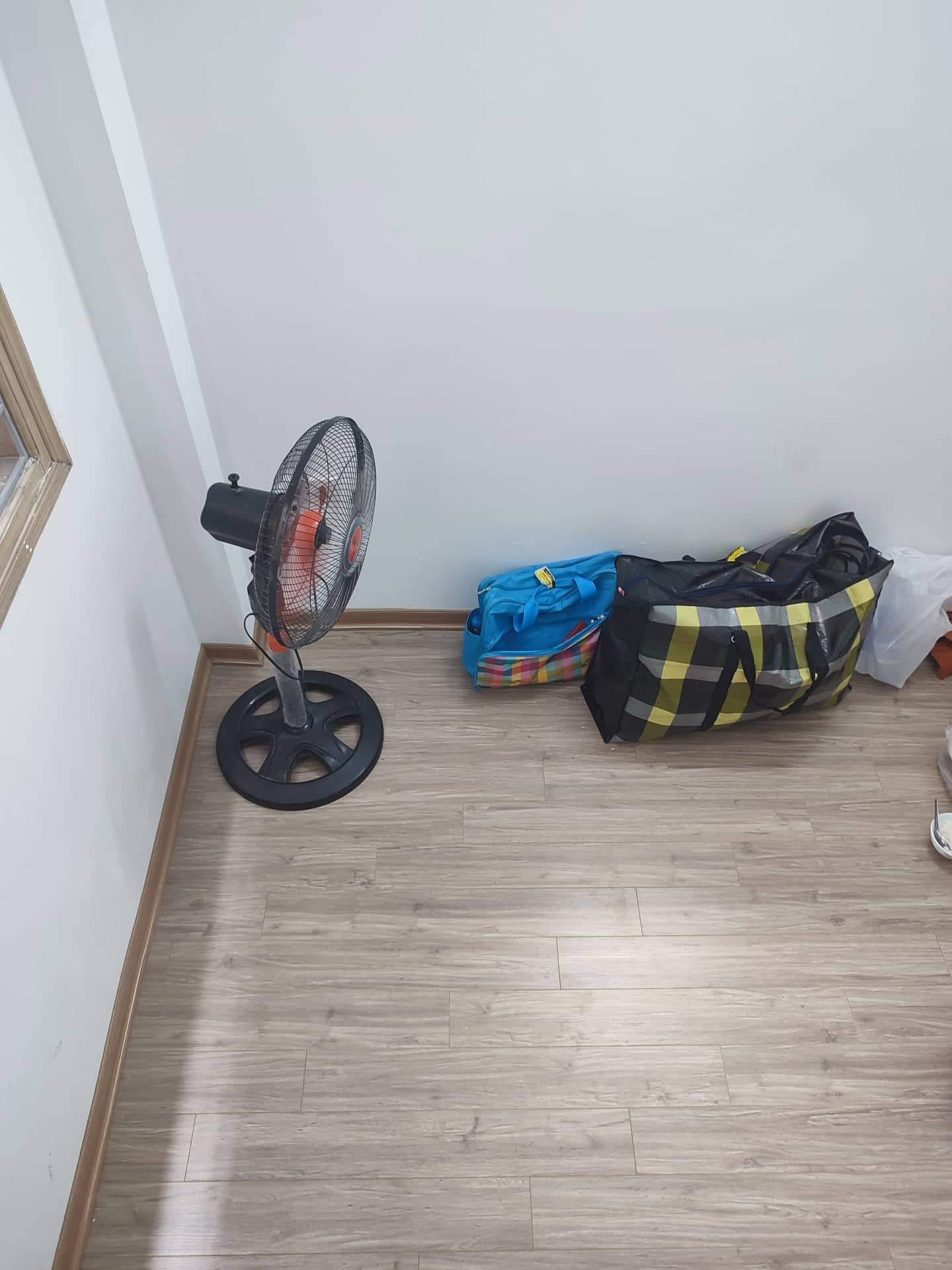 Chỉ nhỉnh 1 tỷ có nhà siêu đẹp Thọ Lão, HBT, 15m, 4 tầng, 2 phòng ngủ, về ở luôn.