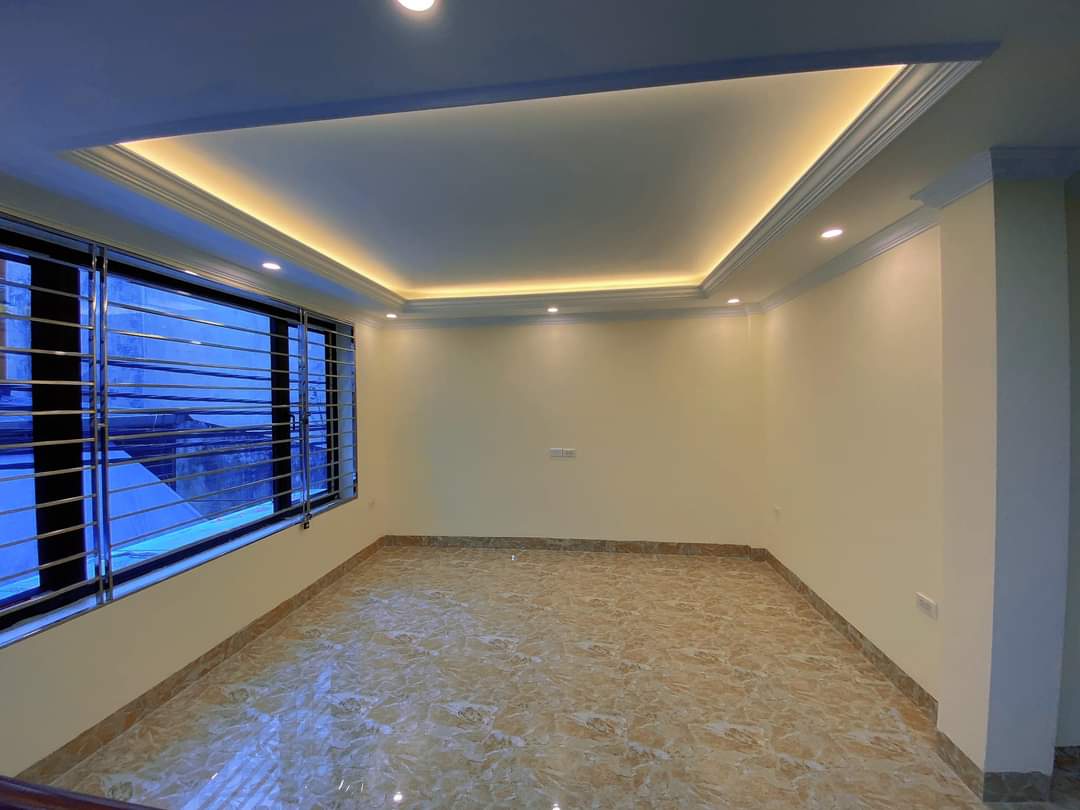 Cần bán gấp nhà mặt phố Nguyễn Công Hoan Quận Ba Đình Hà Nội