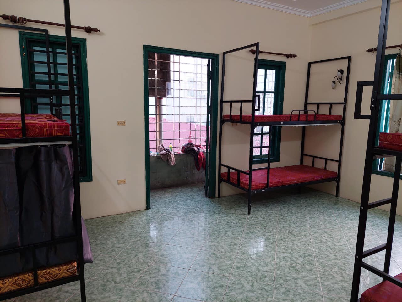 Bán Nhà Pháo Đài Láng Kinh Doanh Dòng Tiền Siêu Lợi Nhuận DT50m2 x 6 tầng, mt 5.6 m nhỉnh 5 tỷ