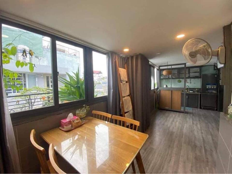 Hồ Văn Huê – 150m2 – 5 tầng – thu nhập 100tr/tháng