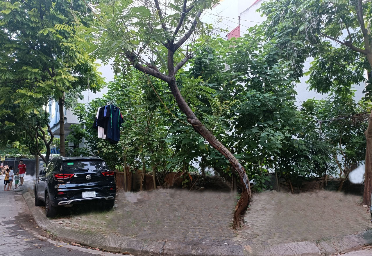 Bán đất khu dịch vụ Xa La, lô góc, DT50m2, MT13.5m, 9.9 tỷ Hà Đông