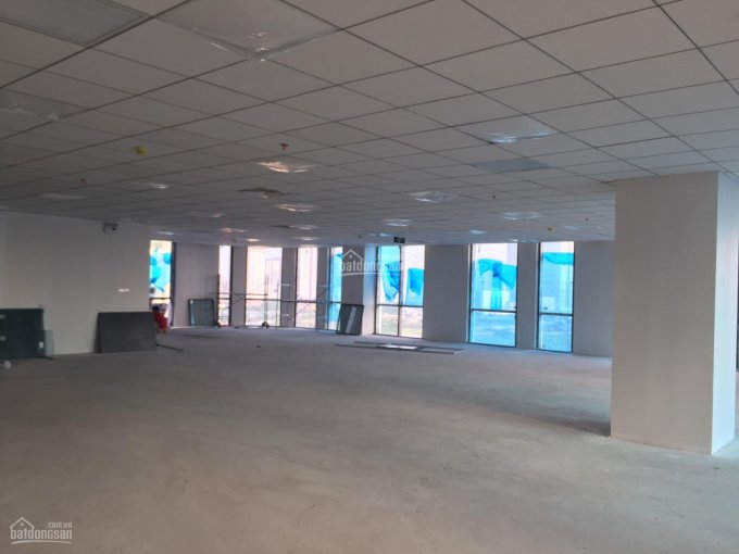 135m2