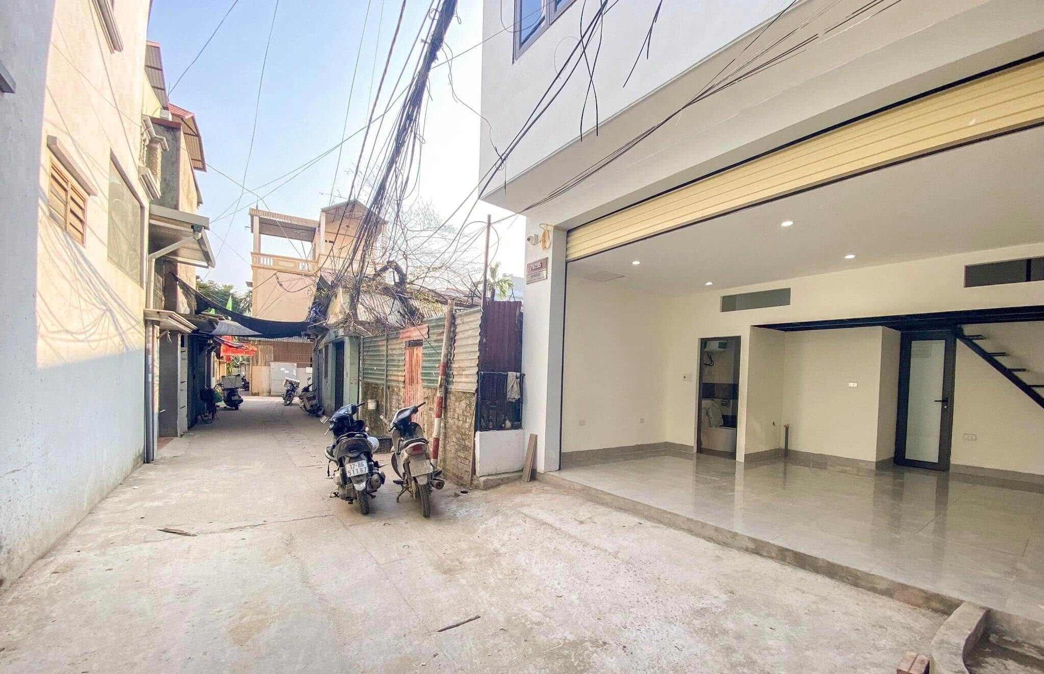 CCMN Phú Diễn 105m2x7T, MT 6m, 2 mặt ngõ thông kinh doanh, ô tô vào nhà, 15.5 tỷ