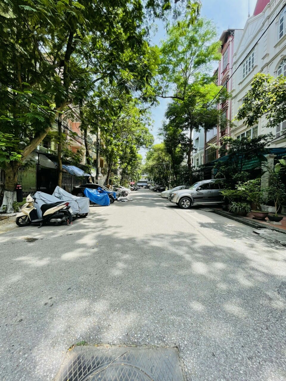 Nhà phân lô ngõ 20 Trương Định, 60m2, MT 4.5m, giá 13.2 tỷ