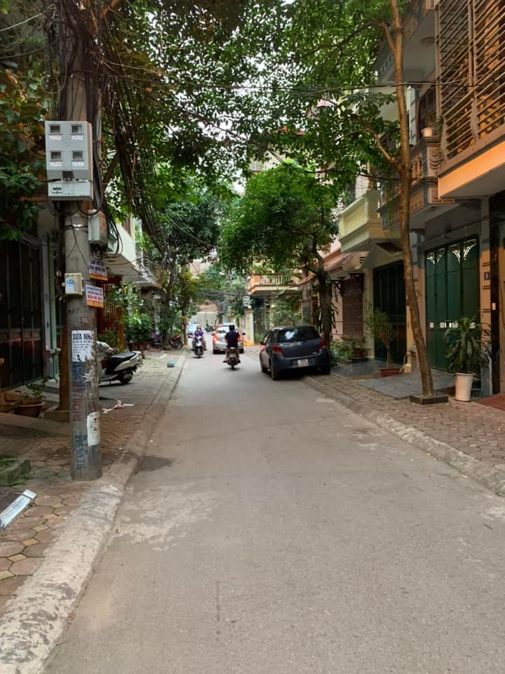 Bán nhà đẹp Phạm Tuấn Tài- Cầu Giấy diện tích 36m- 6 tầng- ô tô vào nhà- phân lô bàn cờ