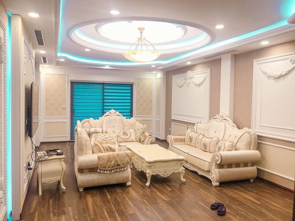 Bán nhà phố Nguyên Hồng, Đống Đa, ô tô KD 66m, 6 tầng, mt 5m. Giá 19 tỷ