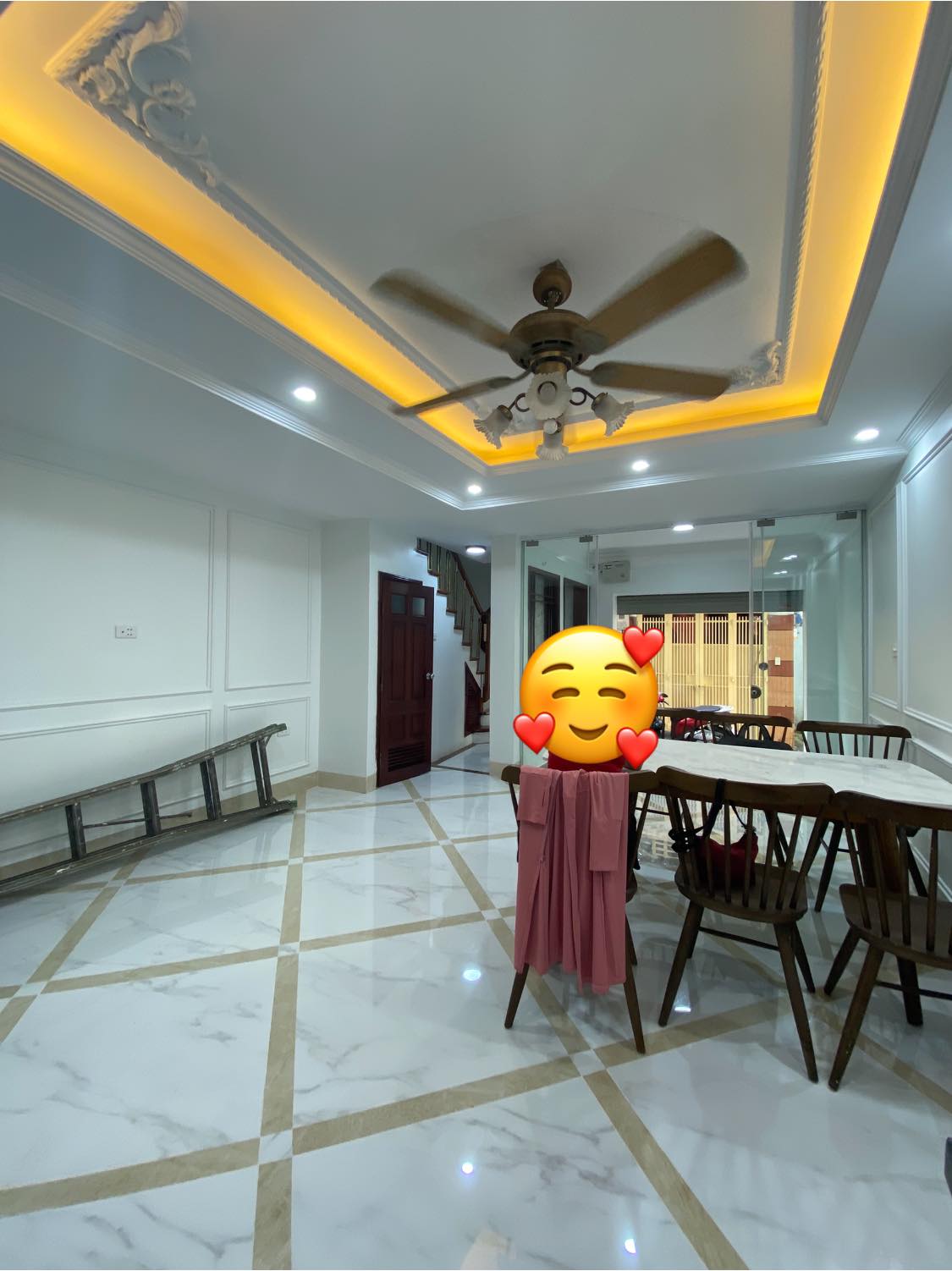 Bán nhà 5 tângx41m, 10m oto khu sầm uất Phương Mai, Q. Đống Đa chỉ hơn 6 tỷ