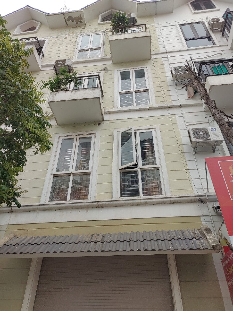 Bán nhà 5T, U8 KĐT Đô Nghĩa, Hà Đông, DT 75m2, MT 5m, 9.4 tỷ