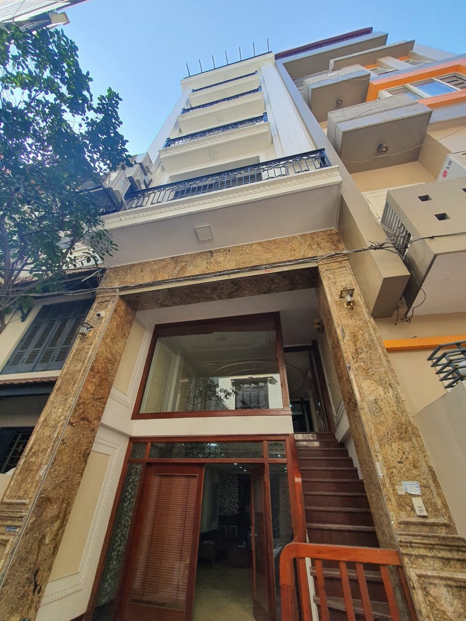 Bán nhà Trần Quang Diệu view Công Viên 74mx7 tầng mt 4,4, thang máy, KD, ô tô vào nhà.