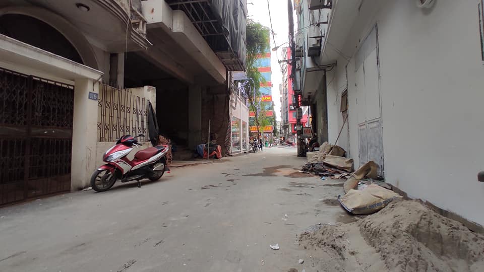 Bán đất tặng nhà 3 tầng mặt phố Nguyễn Khang Cầu Giấy diện tích 83m- mặt tiền 4,1m giá 16.6 tỷ