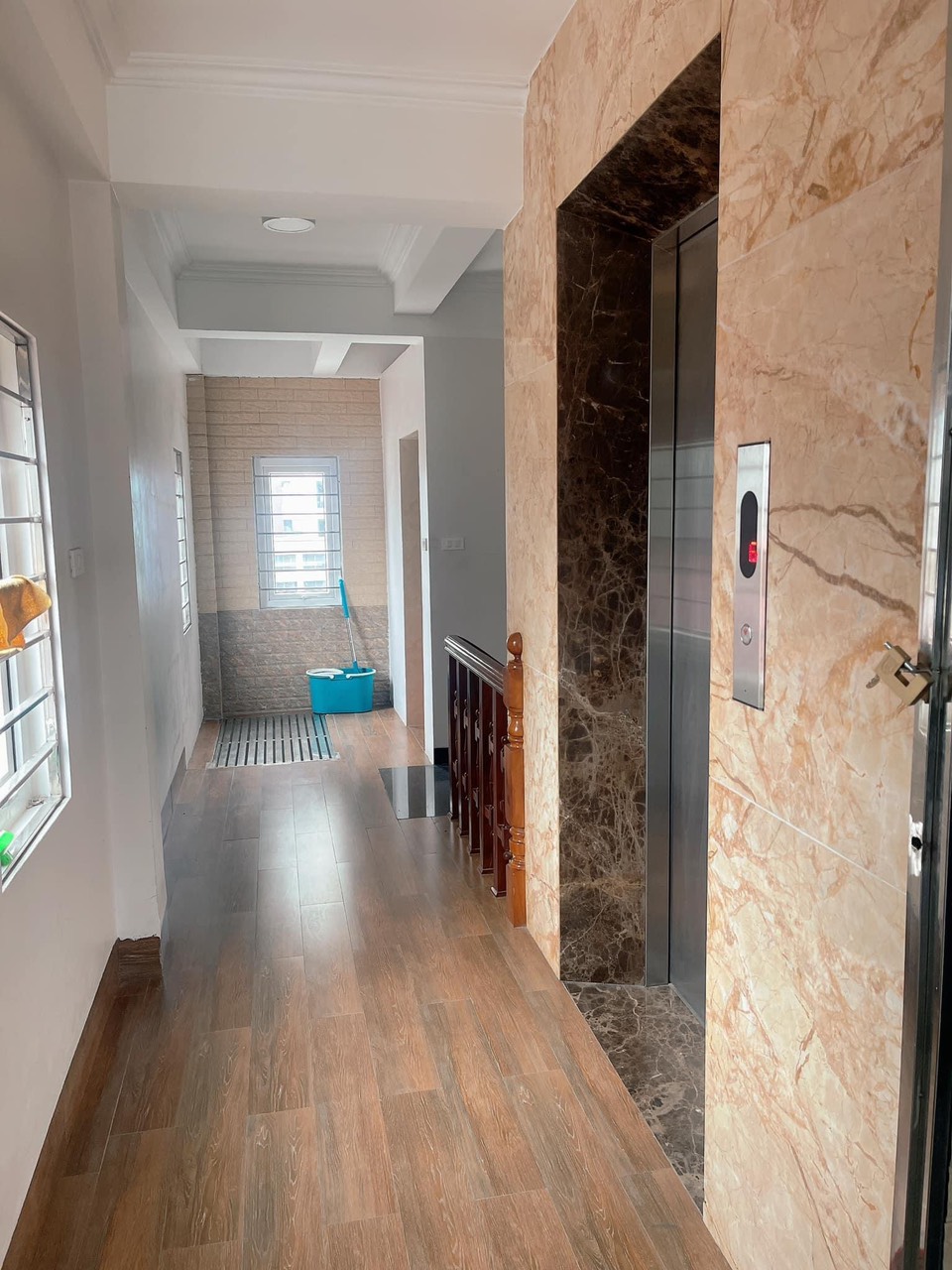 BÁN CĂN HỘ DỊCH VỤ Ở HOÀNG QUỐC VIỆT DT85M, 9TẦNG, GIÁ 21.3TỶ