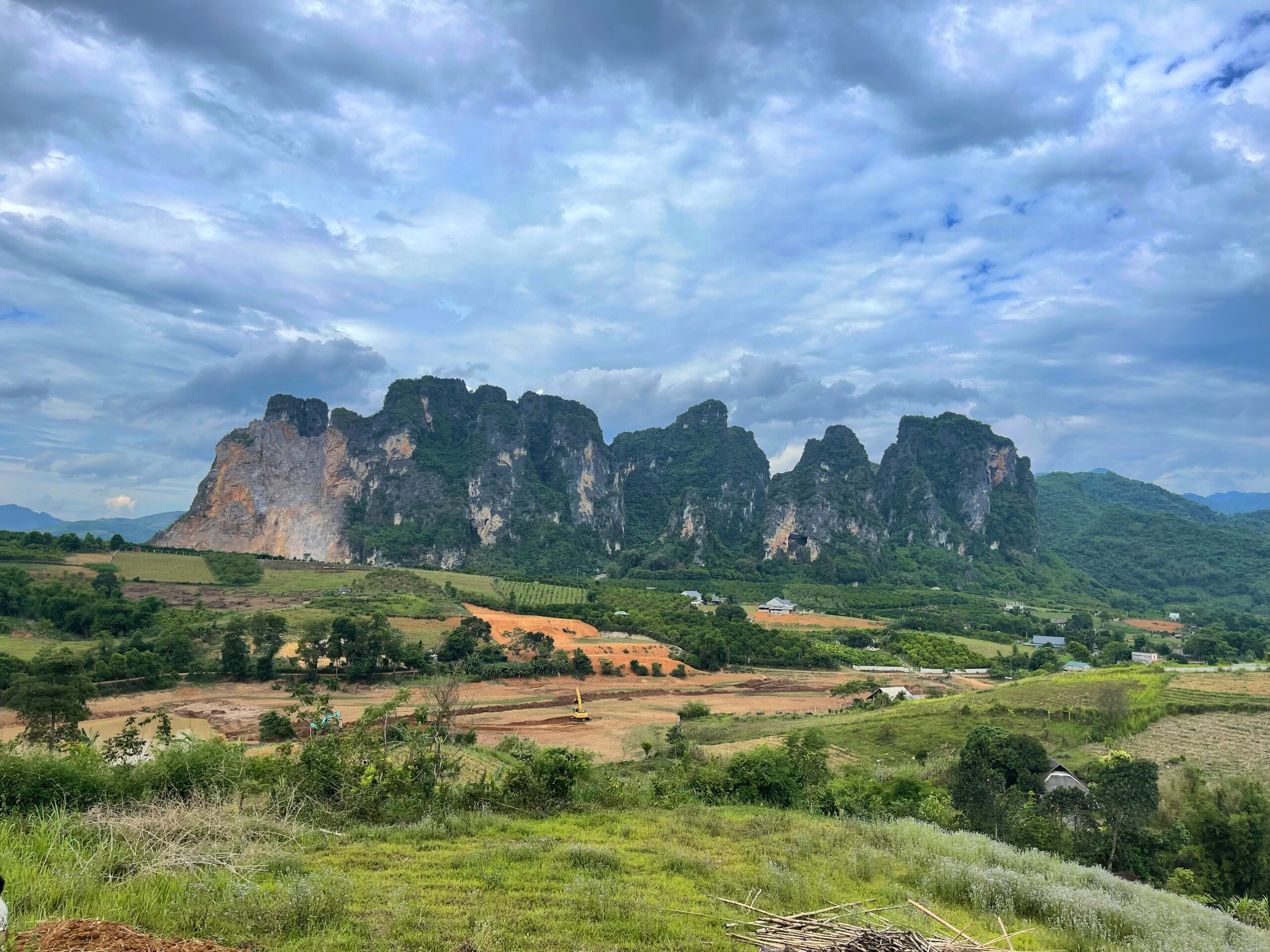 NHÀ ĐẸP NGAY CHỢ AN NHƠN, 53M2 x 3 TẦNG, P17, GIÁ 5.4 TỶ TL.