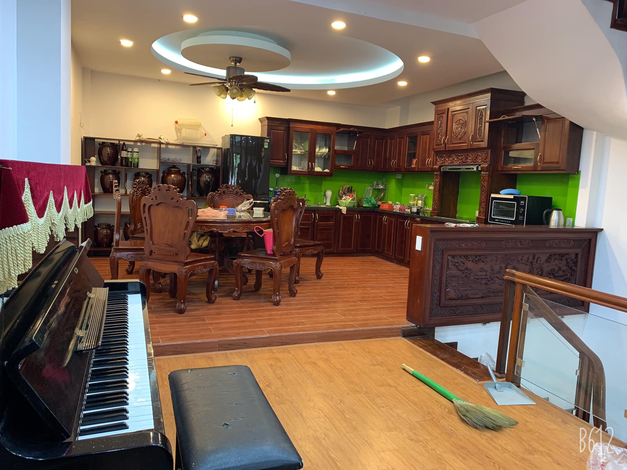 Bán nhà PHỐ CỔ HÀN THUYÊN, HAI BÀ TRƯNG, 10M RA MẶT PHỐ 56m2 x 4T mặt tiền 6,2m 17,5 tỷ.