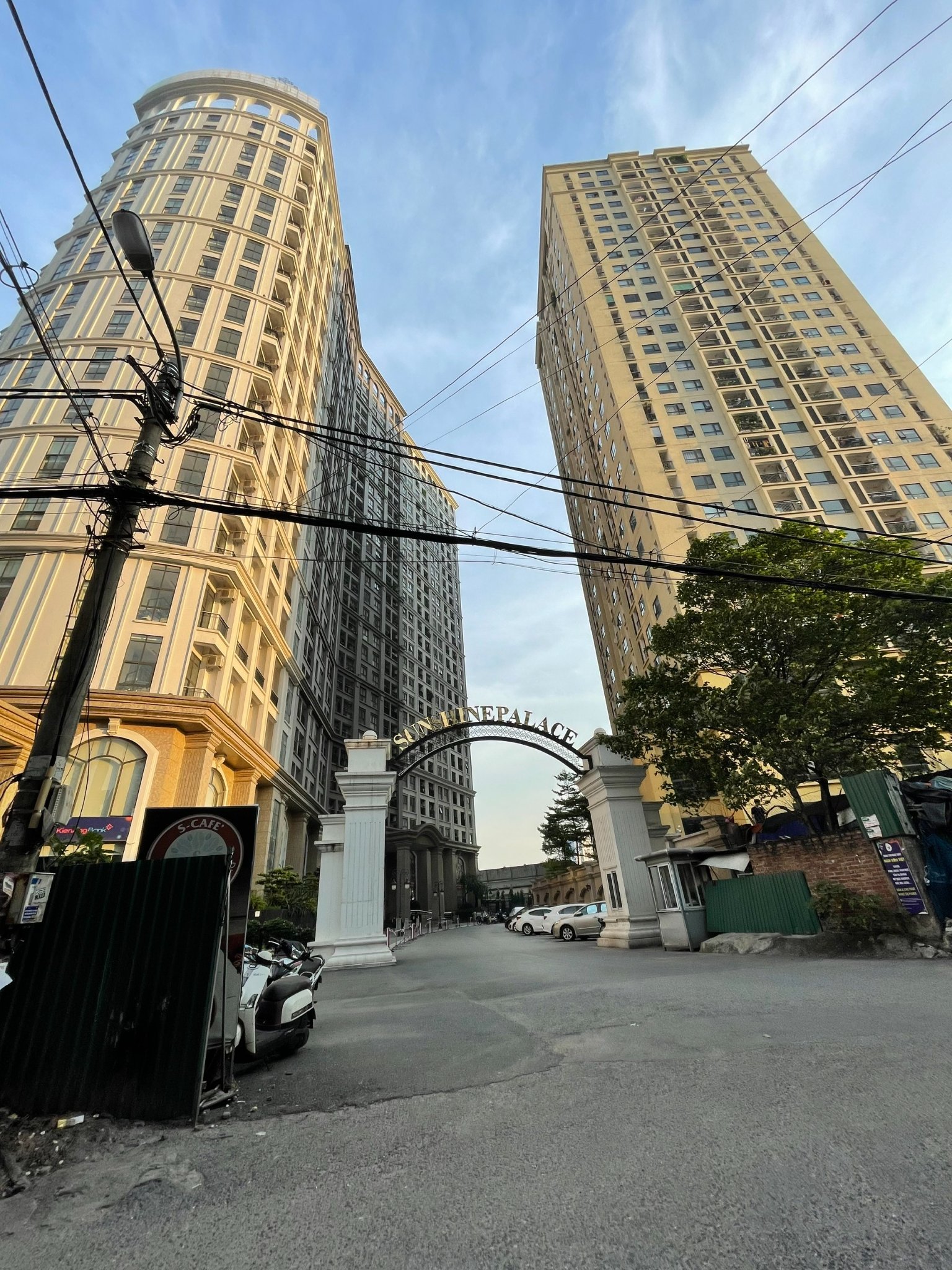 Đất ngõ 13 Lĩnh Nam, ô tô đỗ cửa, 147m2, MT 4m, giá 76 triệu/m2, 0867195893