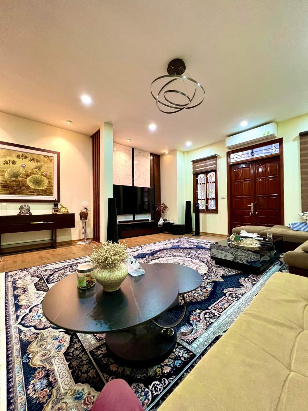 Bán nhà Trần Khát Chân, Hai Bà Trưng 50m 6T MT4.8m Giá 9.5 tỷ.Kinh doanh, Nhà đẹp, Sát phố, dân xây chắc chắn.