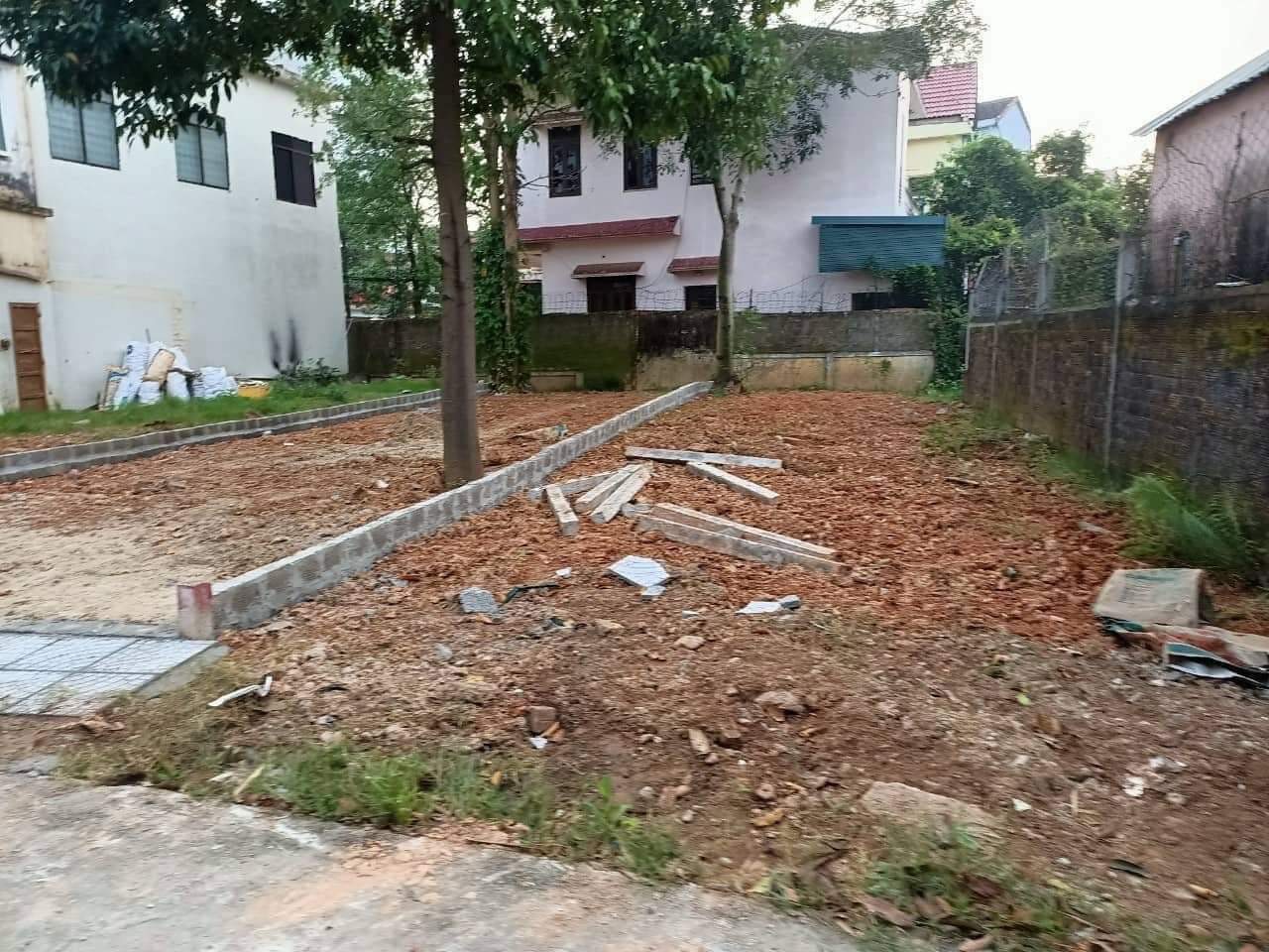 CẦN BÁN ĐẤT K34. NGUYỄN HUỆ TP-ĐÔNG HÀ 