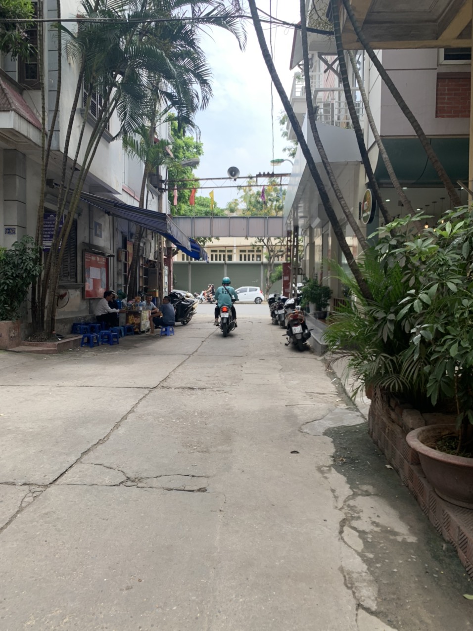 BÁN NHÀ LÔ GÓC, TRẦN QUỐC HOÀN, CÂU GIẤY MT9, 13.5TỶ.