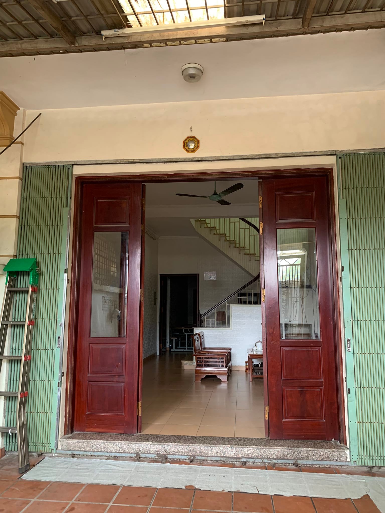 Bán nhà KĐT Trung Yên diện tích 100m2- 5 tầng- gara ô tô- mt 4.7m giá 22 tỷ