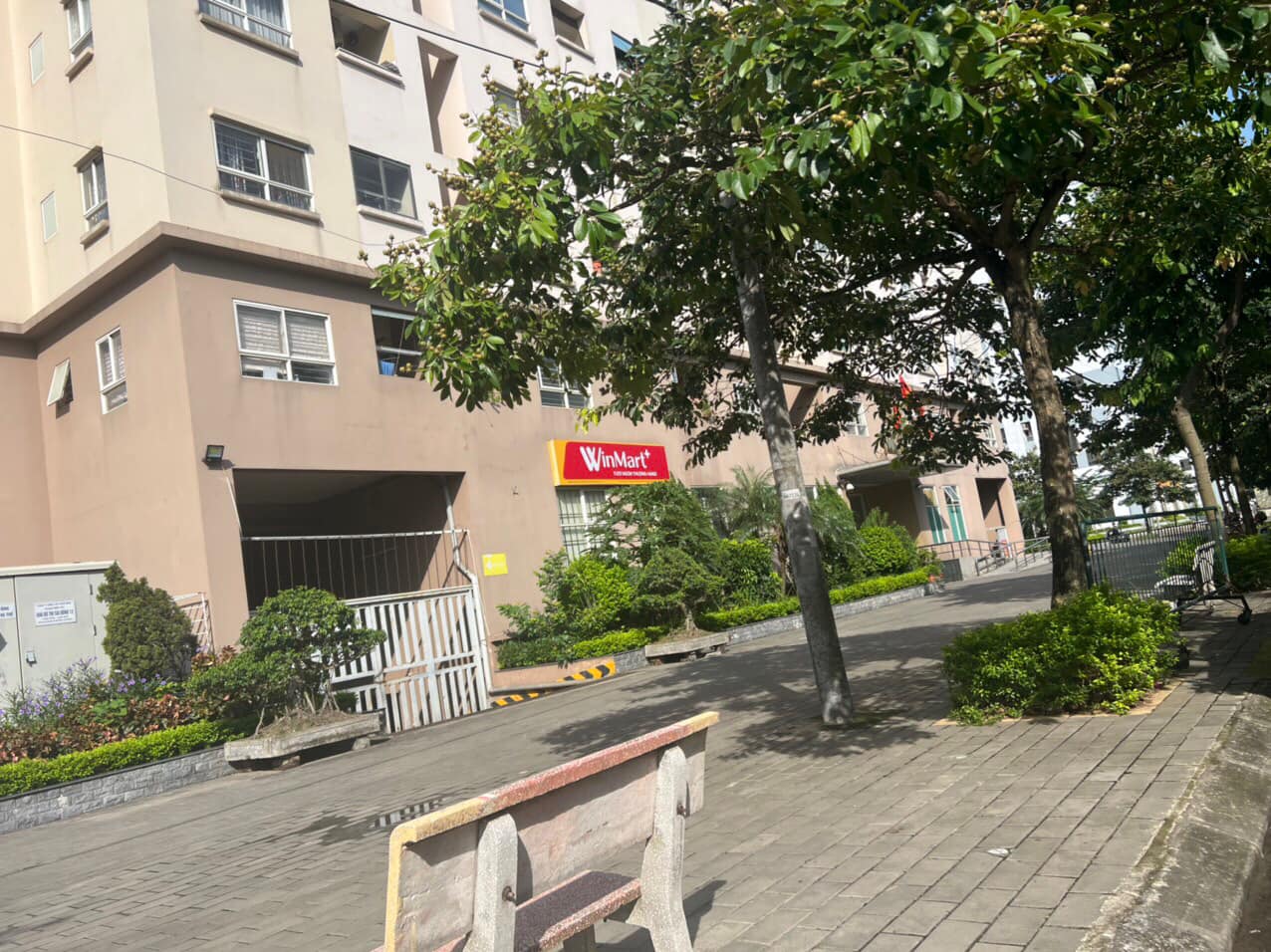 Cần tiền bán gấp căn hộ chung cư NO12 KĐT Sài Đồng Long Biên 73m2, 2 PN, Giá tụt huyết áp 1.56 Tỉ