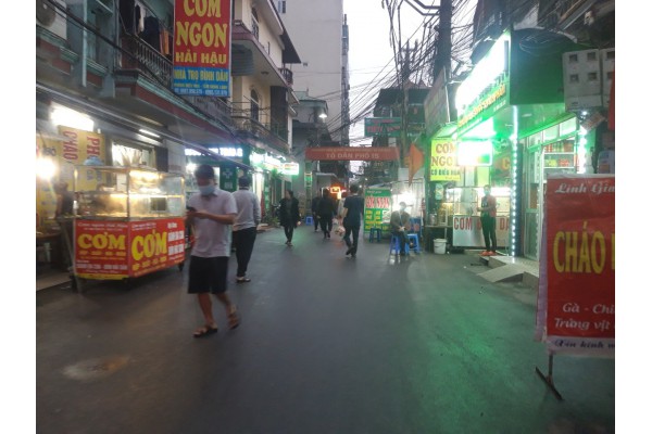 Bán nhà mặt phố Vĩnh Hồ -Đống Đa-ô tô tránh -Vỉa hè kinh doanh bất chấp - 25m- Chào 7.8 tỷ