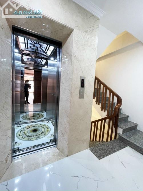 Bán nhà Thái Hà Đống Đa 61m2 7tầng thang máy-Gara để 2 oto gần phố kinh doanh cực đẹp 20tỷ