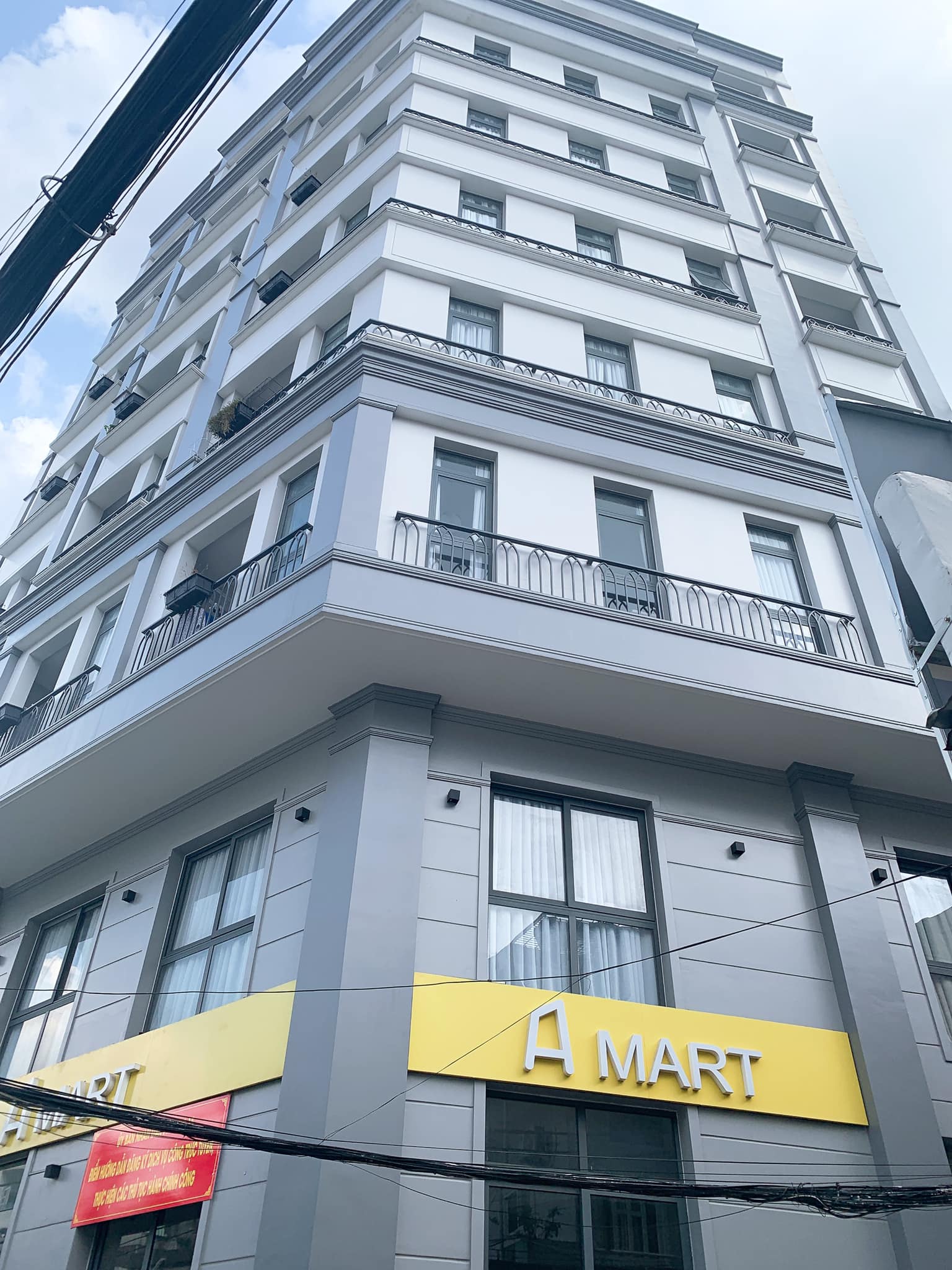 Bán gấp tòa nhà 9 tầng – trung tâm Phú Nhuận – dòng tiền 350tr/tháng.