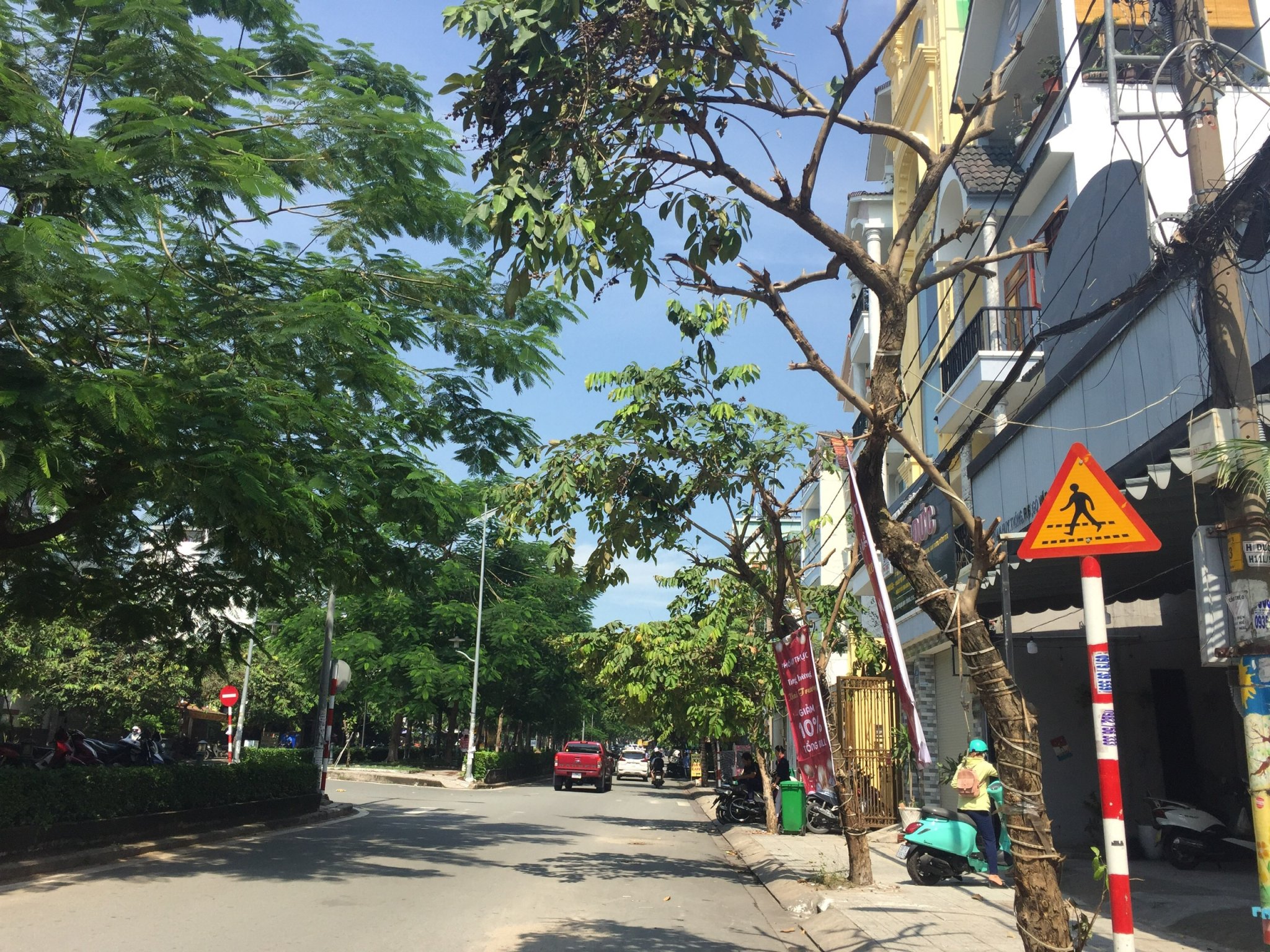 Mặt tiền Phạm Huy Thông – hàng hiếm 7.5*14 – 7 tầng – dòng tiền 100tr/tháng