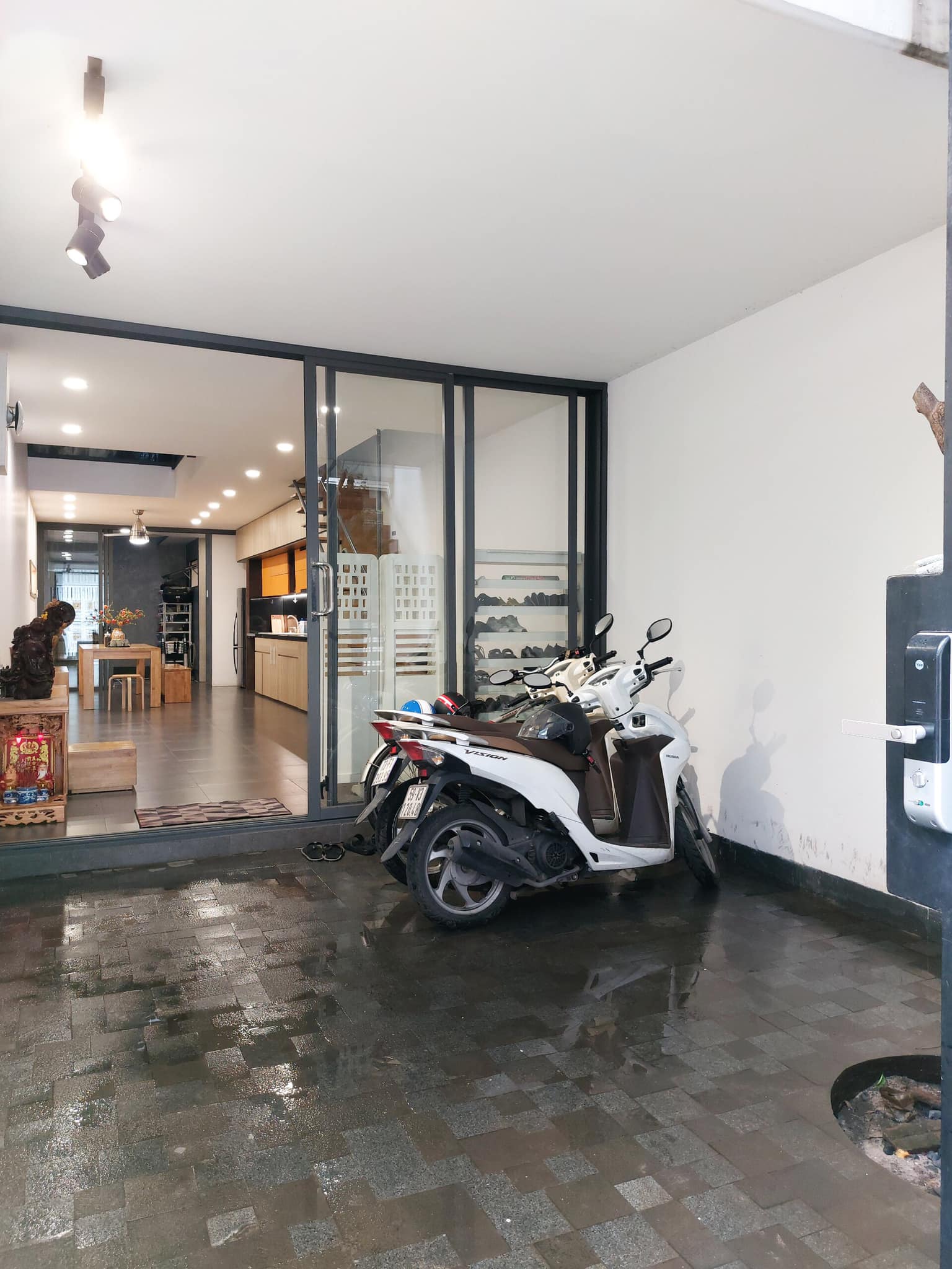 Siêu phẩm gò Vấp – 4*19 – 5 tầng – xe hơi ngủ nhà – gần ngay công viên Làng hoa