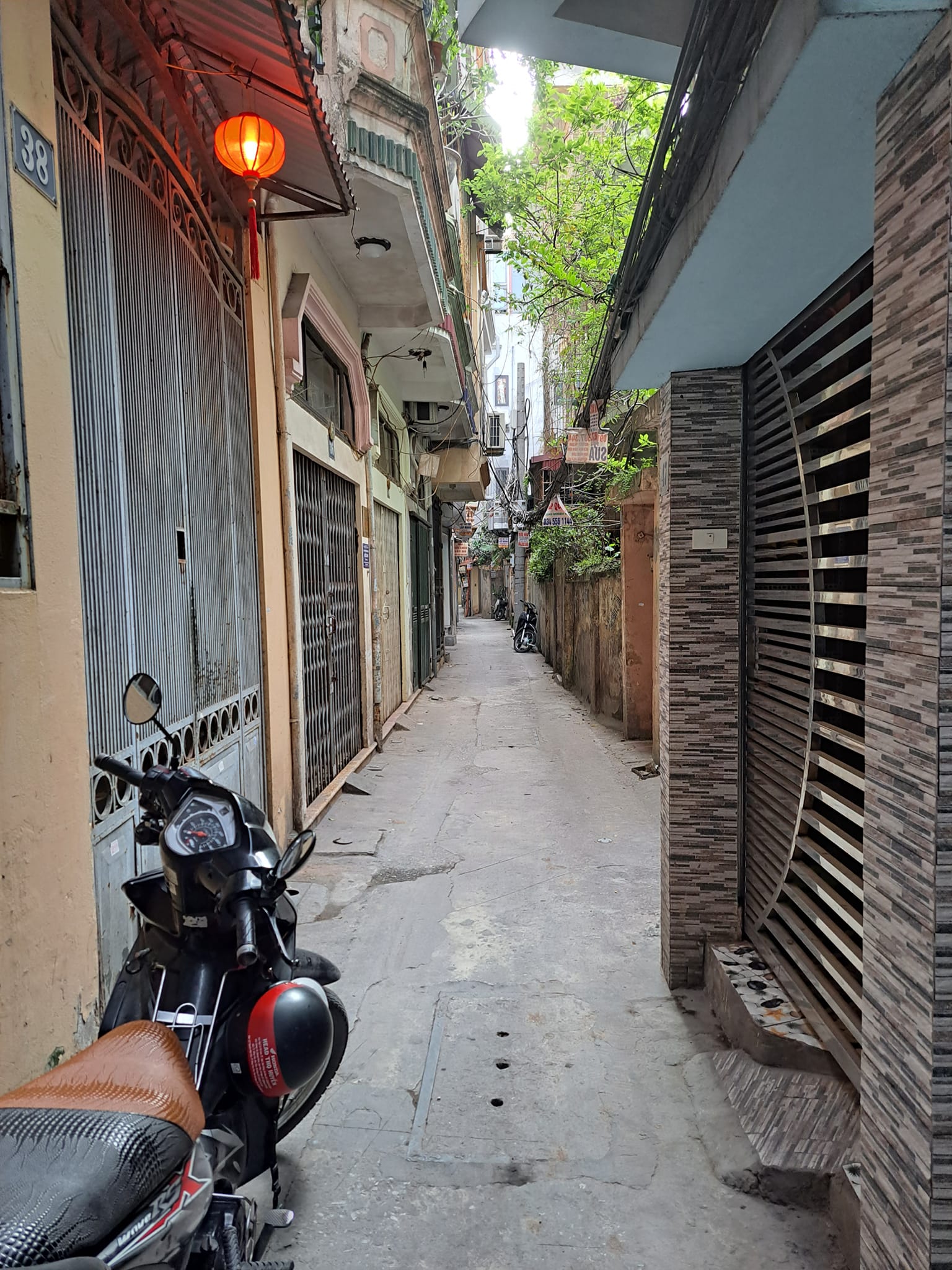 Bán nhà riêng Phố Hào Nam, ĐĐ, NHÀ ĐẸP Ở NGAY - NGÕ THÔNG, gần phố DT 26m, MT 3 m, Giá 2,8 tỷ