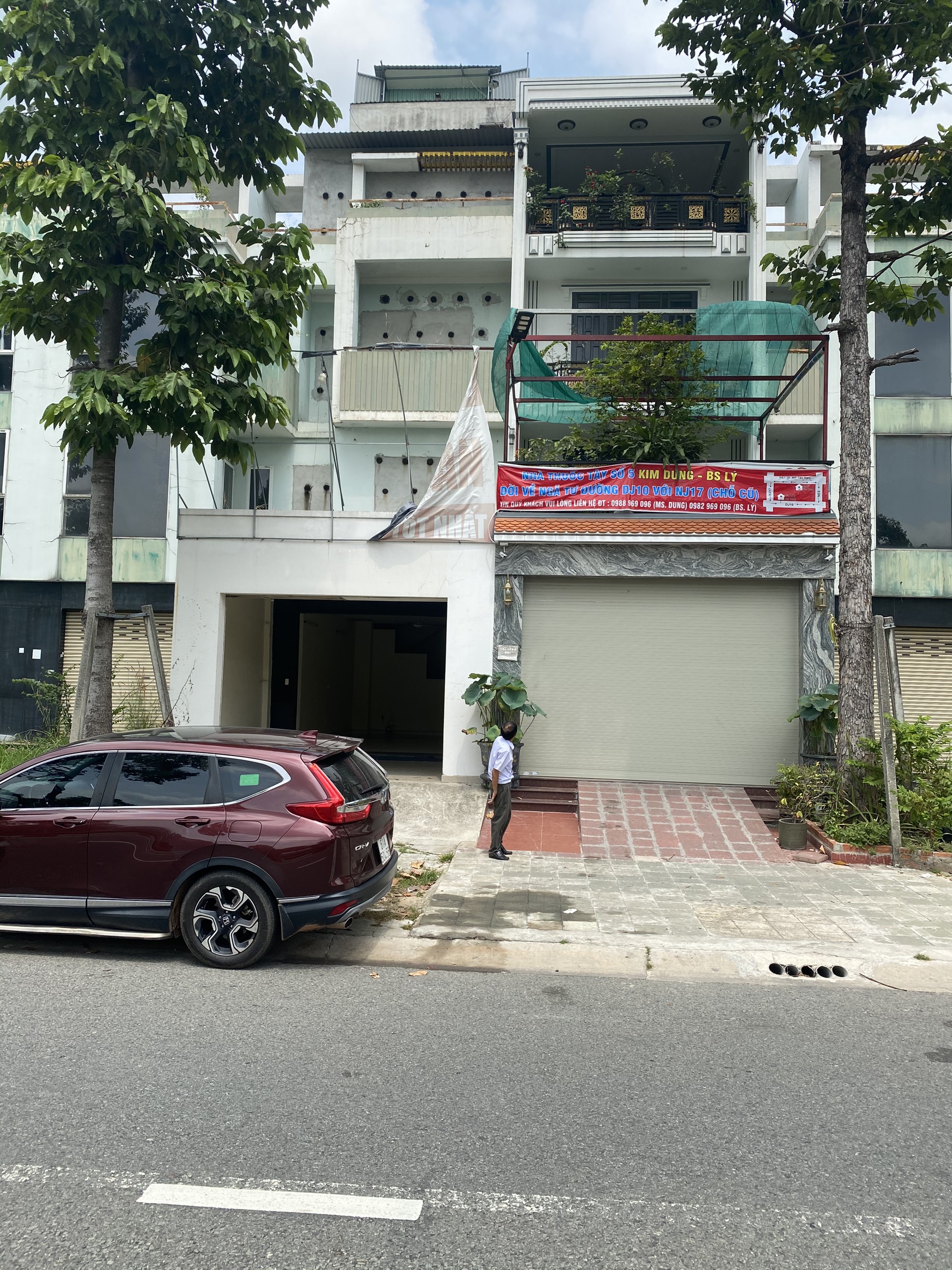 Nhà mặt phố 4 tầng tiện kinh doanh DT sàn 375m2 giá 5.55 tỷ