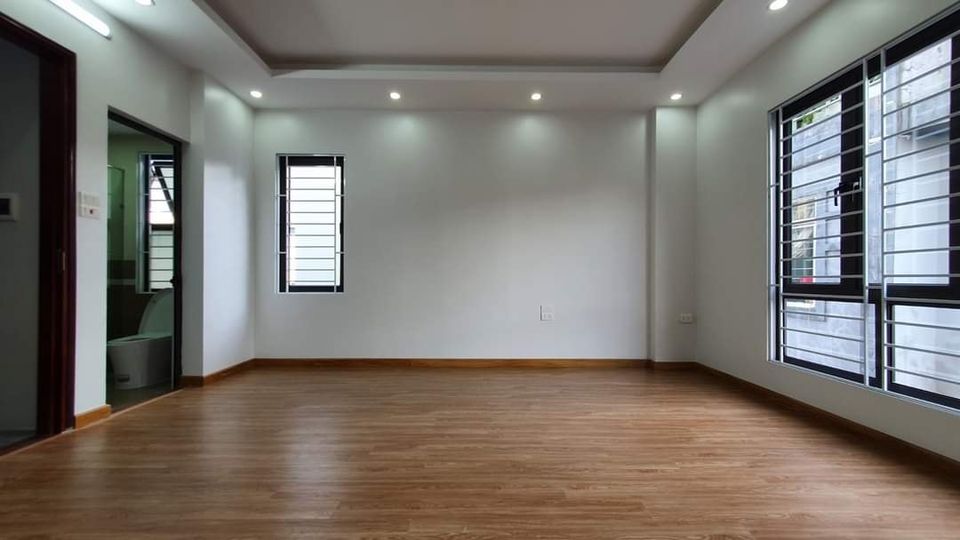 Phố Đội Cấn 55m2x 4T chỉ 5,6 ty- Hiếm- Duy Nhất 1 Căn- 3 Mặt Thoáng