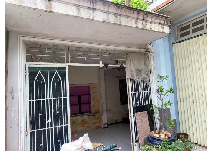 Cực hiếm- Nhà 3 tầng Chính Kinh, mặt ngõ lô góc 2 thoáng, giá đầu tư, 2 tỷ 7