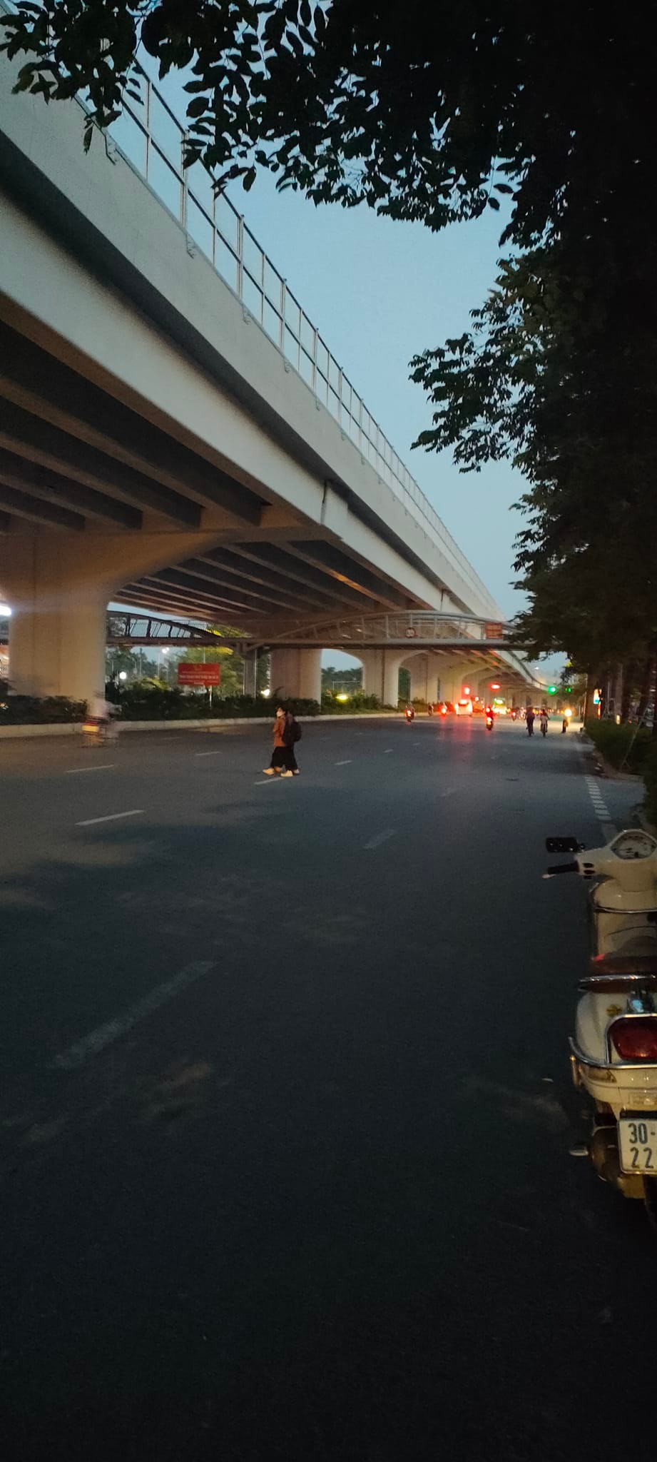 Bán nhà 1.../2.. Phạm Văn Đồng, DT 60m2, 5tầng, MT 4.5m, giá 7.5 tỷ, Q, Bắc Từ Liêm,HN, liên hệ A Quang 0985812475