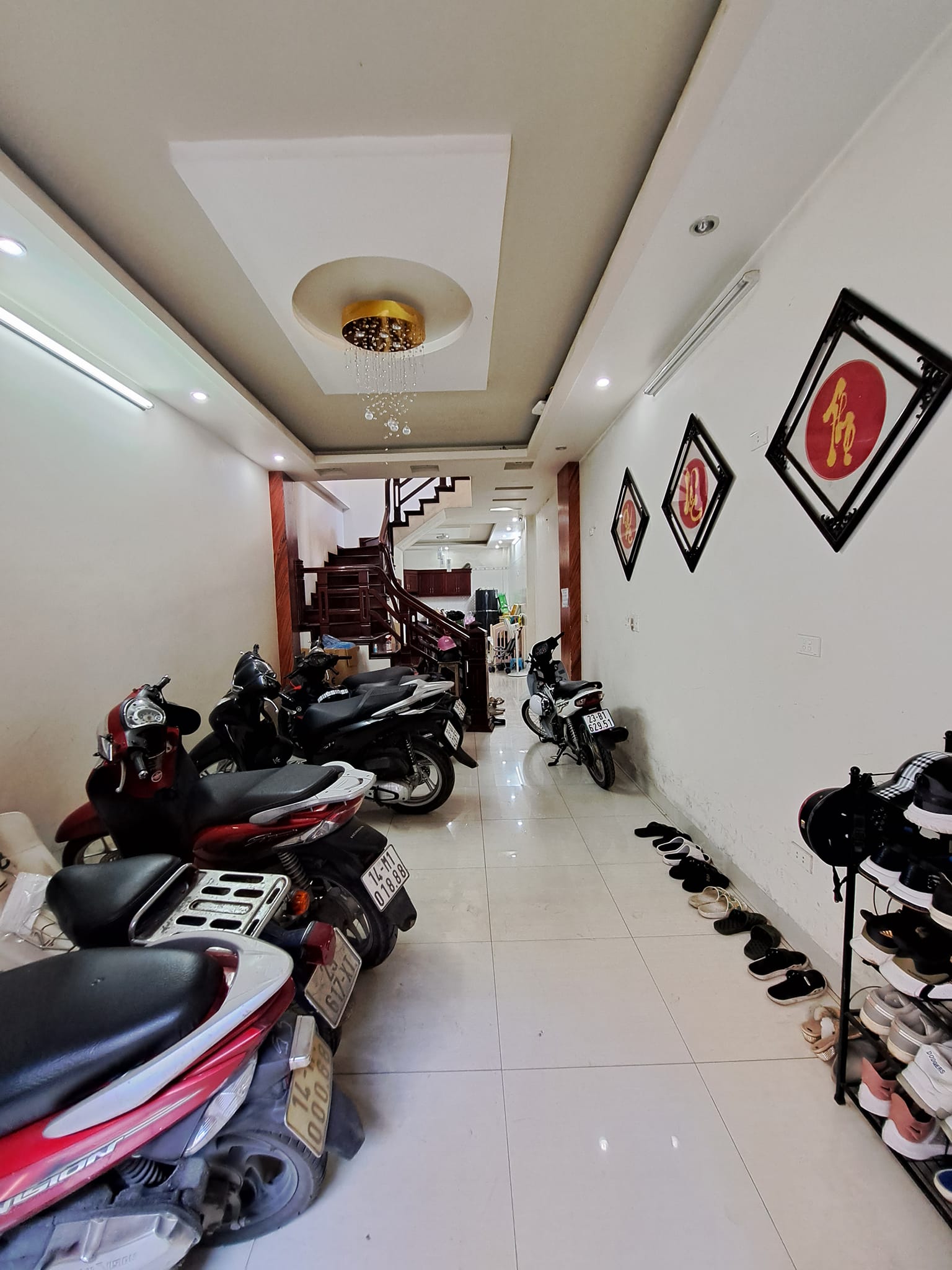 SIÊU PHẨM NHÀ ĐẸP LĨNH NAM – HOÀNG MAI – THIẾT KẾ CỰC ĐẸP – NỘI THẤT CAO CẤP – GIÁ CHỈ 7.85 TỶ