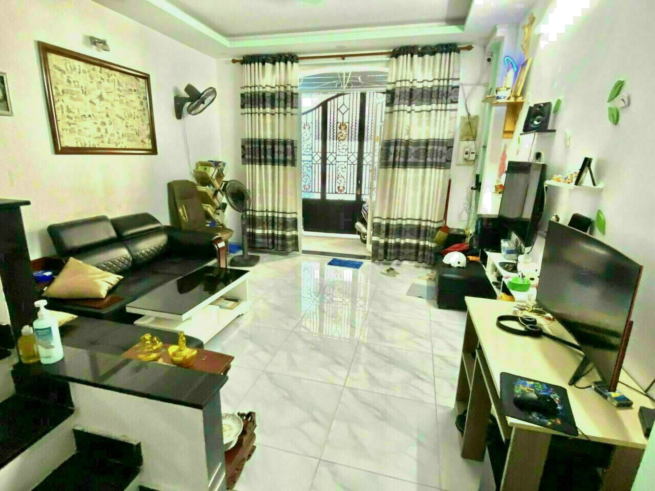 Bán gấp, 3 lầu, Phú Nhuận, 4 x 12.5m, chỉ 5.9 tỷ, Bùi Văn Thêm