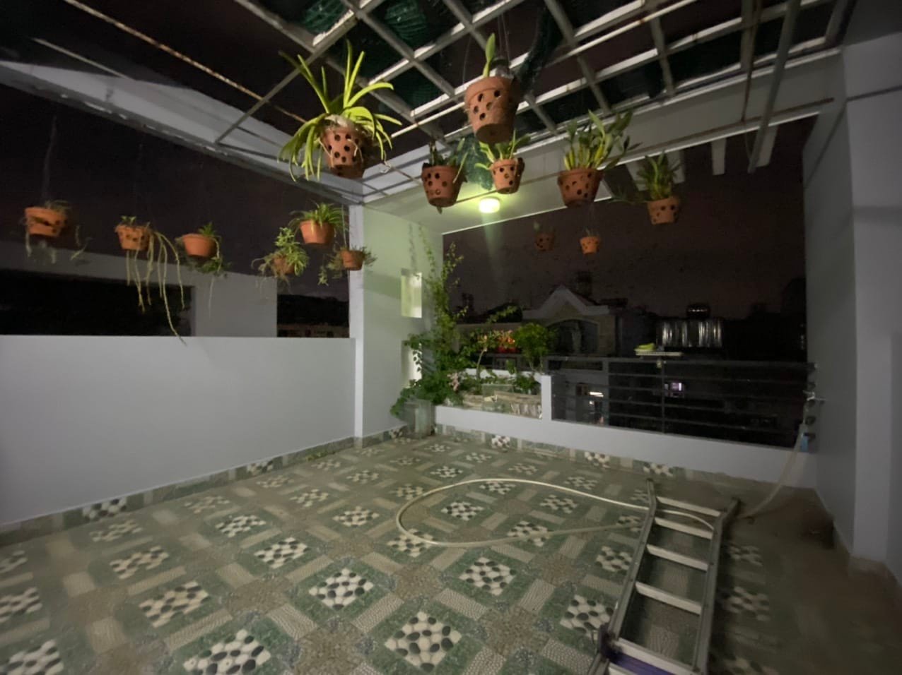 (Phú Nhuận) đường 10m, 4.3x15m, 2 lầu, 10.5 Tỷ, Nguyễn Đình Chính