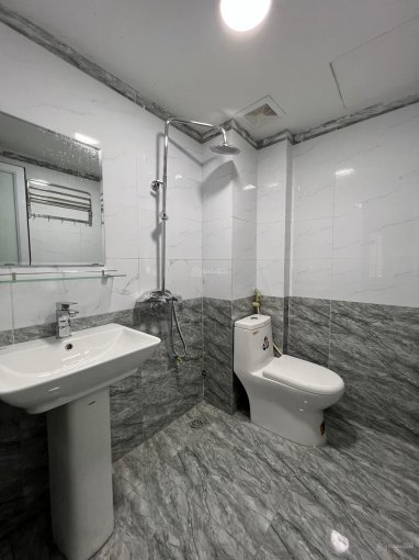 Bán nhà Kim Ngưu - lô góc thoáng sáng - ngõ thông - sổ nở hậu. DT 36m2