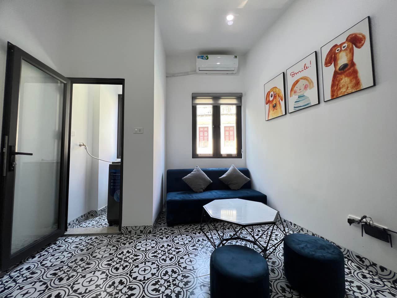 Bán Gấp Siêu Phẩm ccmn Mặt Ngõ Lạc Trung DT 60m2 x 6 tầng, mt 6.5m2 giá 9.3 tỷ