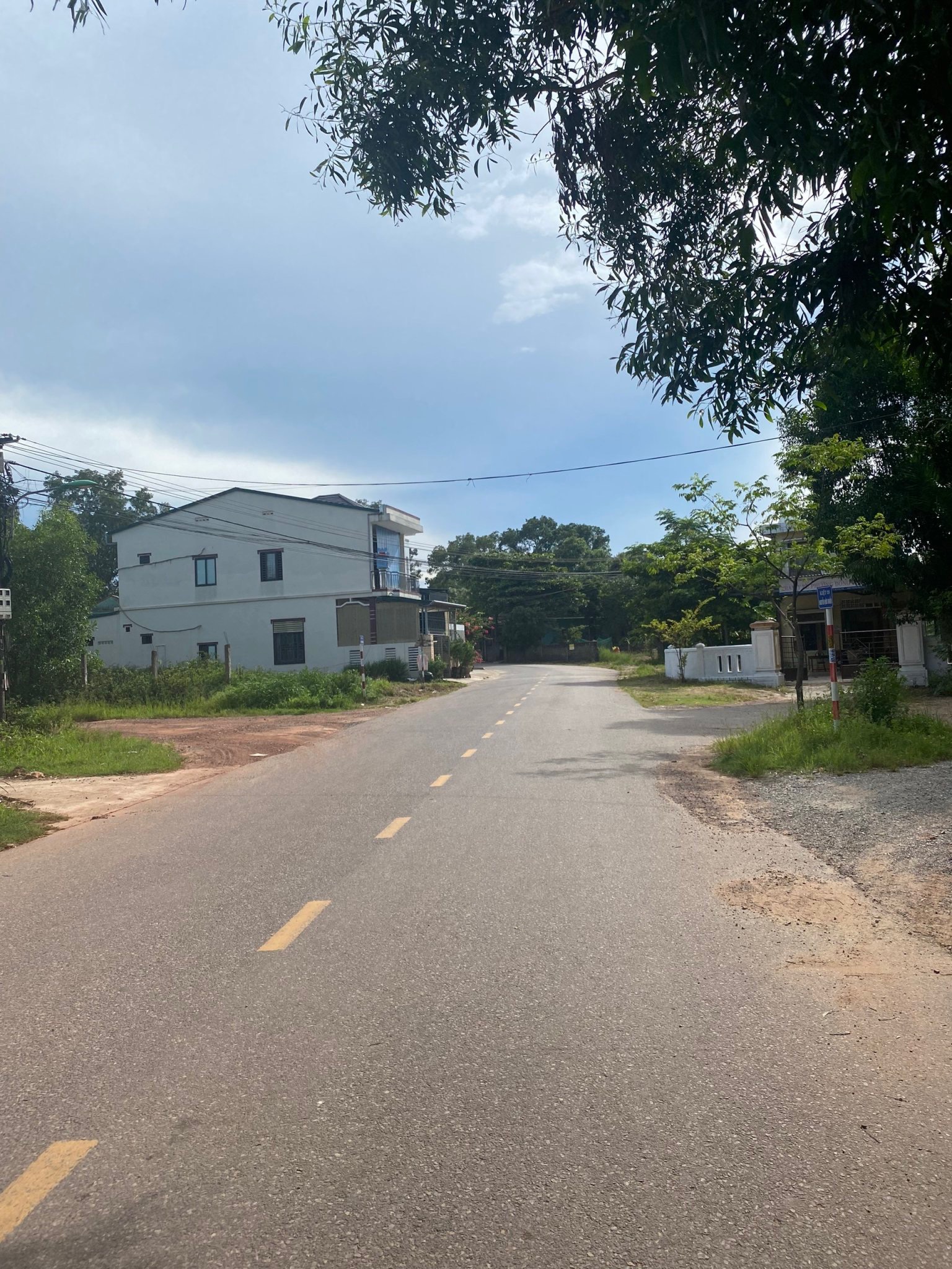 Chính chủ gửi bán lô góc 2 mặt tiền Nguyễn Hữu Khiếu.