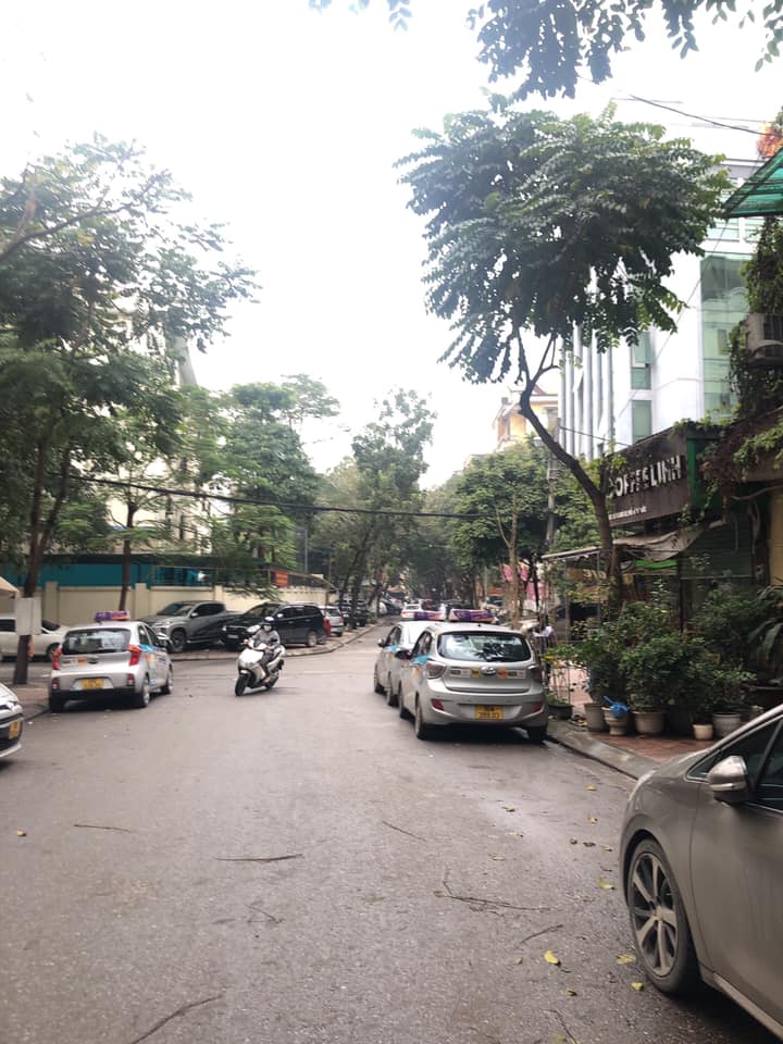 BÁN NHÀ RIÊNG VĨNH PHÚC, BA ĐÌNH_ 90M2, 6 TẦNG, THANG MÁY, Ô TÔ TRÁNH, KD