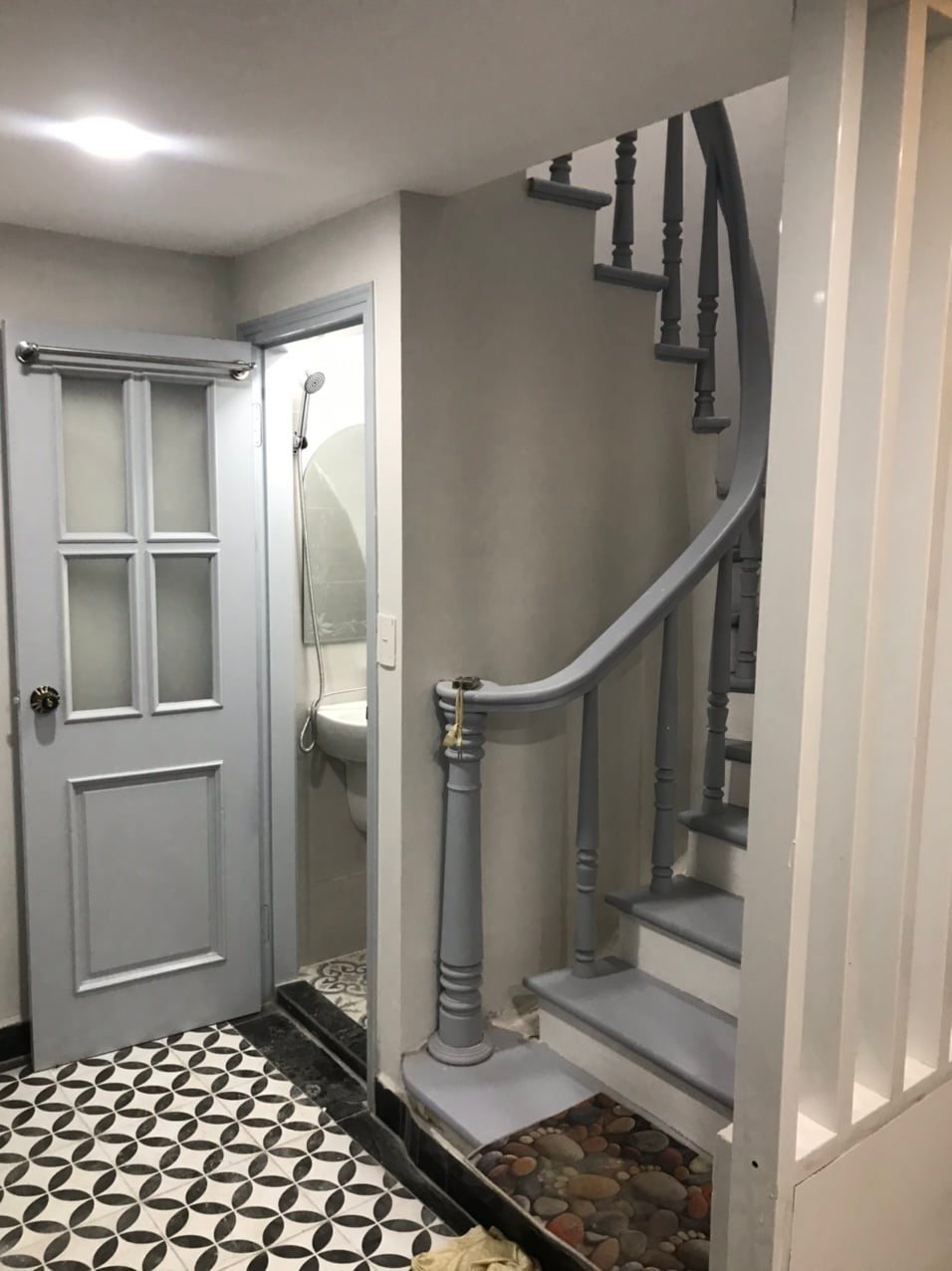 Chính Chủ cần bán nhà đẹp phố Ngọc Hà, Ba Đình,chủ vừa mua lại vừa tu sửa, DT 50m2 x 6 tầng, Giá 6,2 Tỷ.