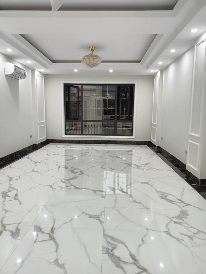 MẶT PHỐ Ô TÔ TRÁNH VỈA HÈ KINH DOANH_HOÀNG QUỐC VIỆT_CẦU GIẤY_6T THANG MÁY_43M MT 4M_NHỈNH 17 TỶ