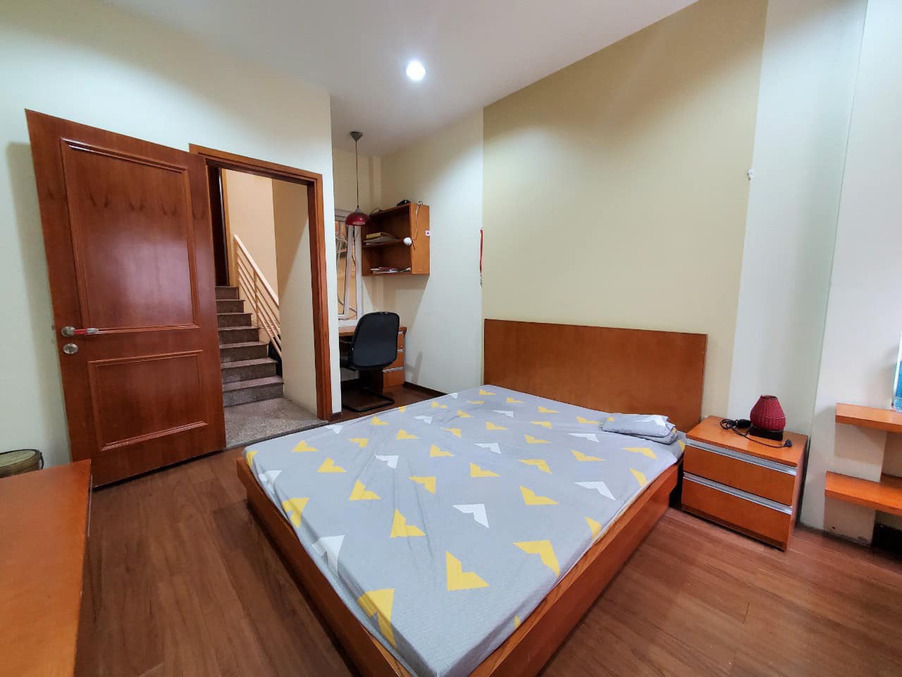 Bán khách sạn Hàng Bông doanh thu ổn định 104m/9 tầng.Gía 150 tỷ