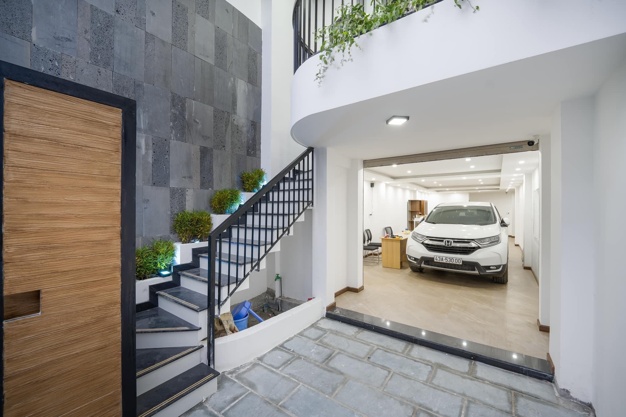 Bán nhà Liền kề 90 Nguyễn Tuân - Khu VIP, KD Tốt, 65m2, 5T - Chỉ 18.9 tỷ - Gọi 0904680515