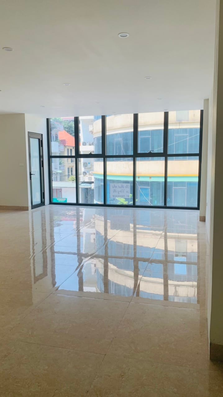 Bán nhà mặt phố Võng Thị - Quận Tây Hồ 70m2, 7 tầng, KD văn phòng, nhỉnh 47 tỷ